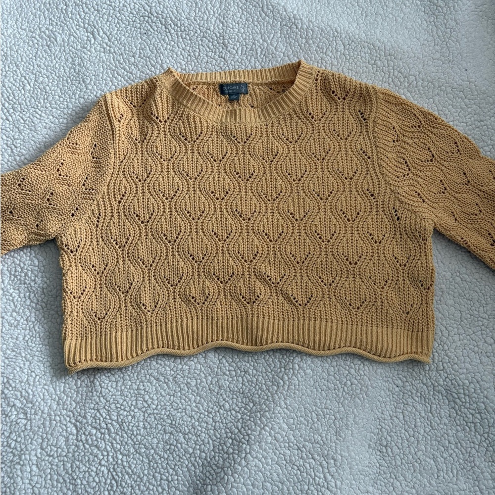 Francesca's Collections Yellow Crew Neck Sweater with Geometric Knit